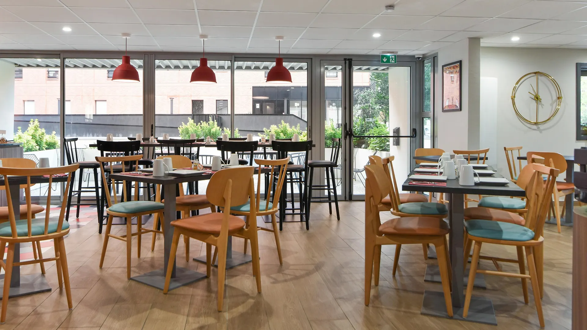 *** Aparthotel Appart'City Confort Lille - Euralille France